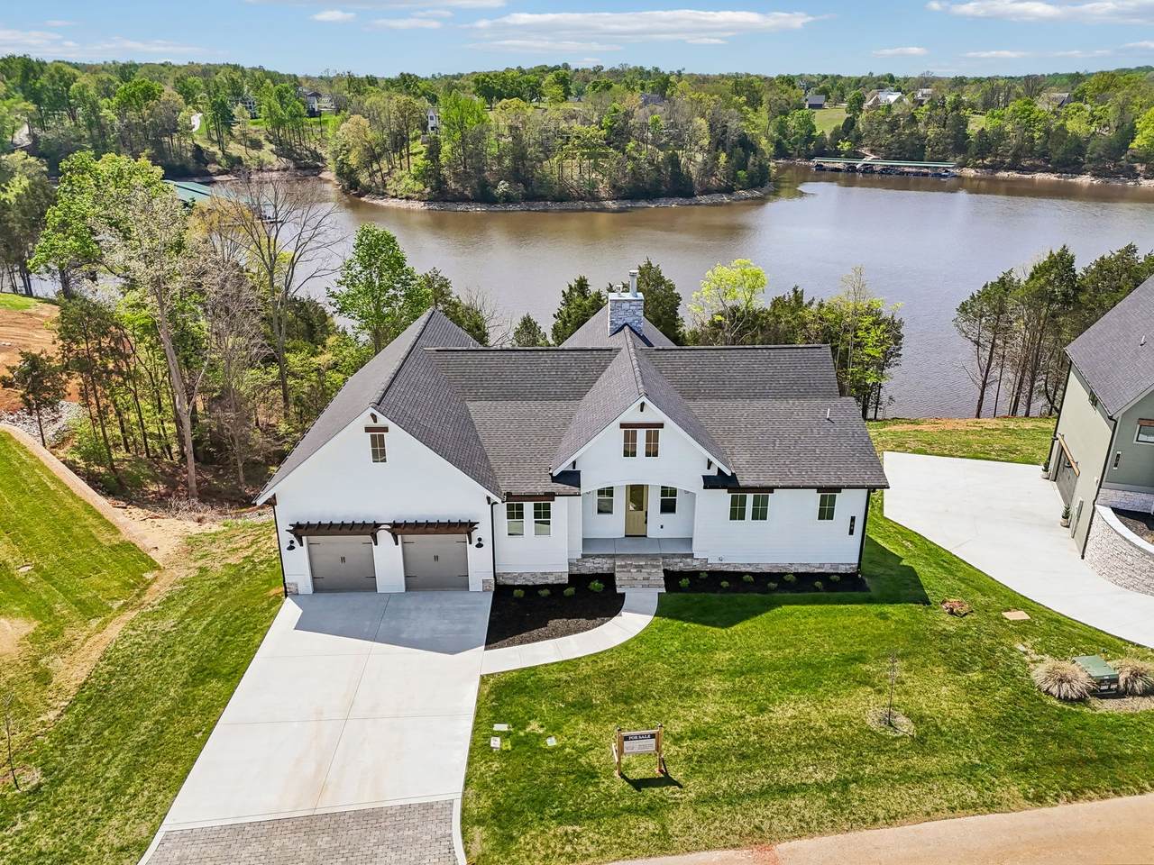 86 Simmons Cir - Photo 1