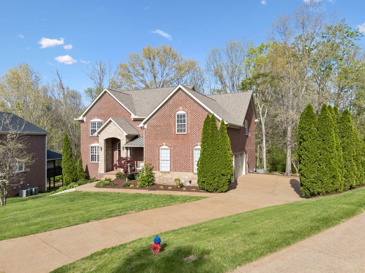 https://bt-photos.global.ssl.fastly.net/nashville/1280_boomver_1_RTC3170118-1.jpg