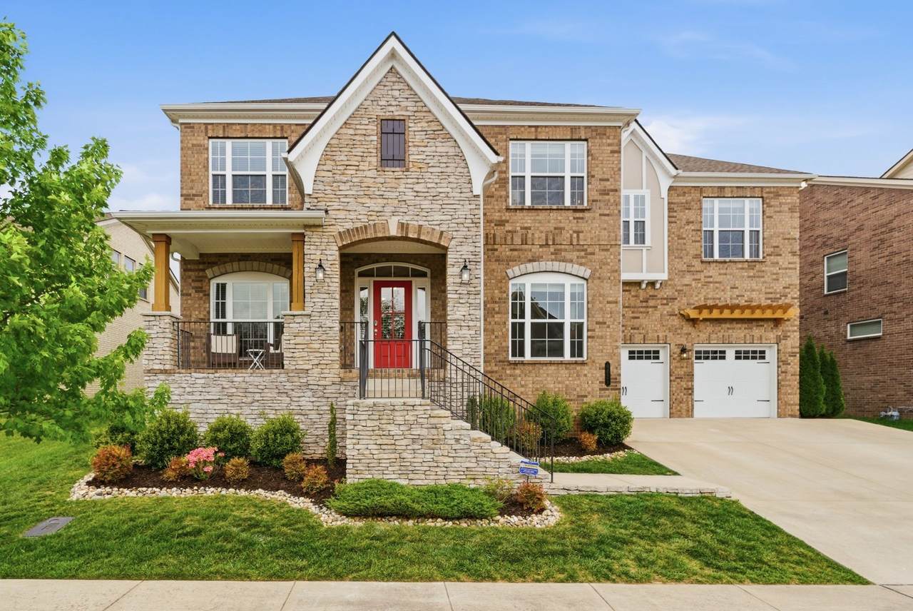 4025 Foxglove Farm Dr - Photo 1