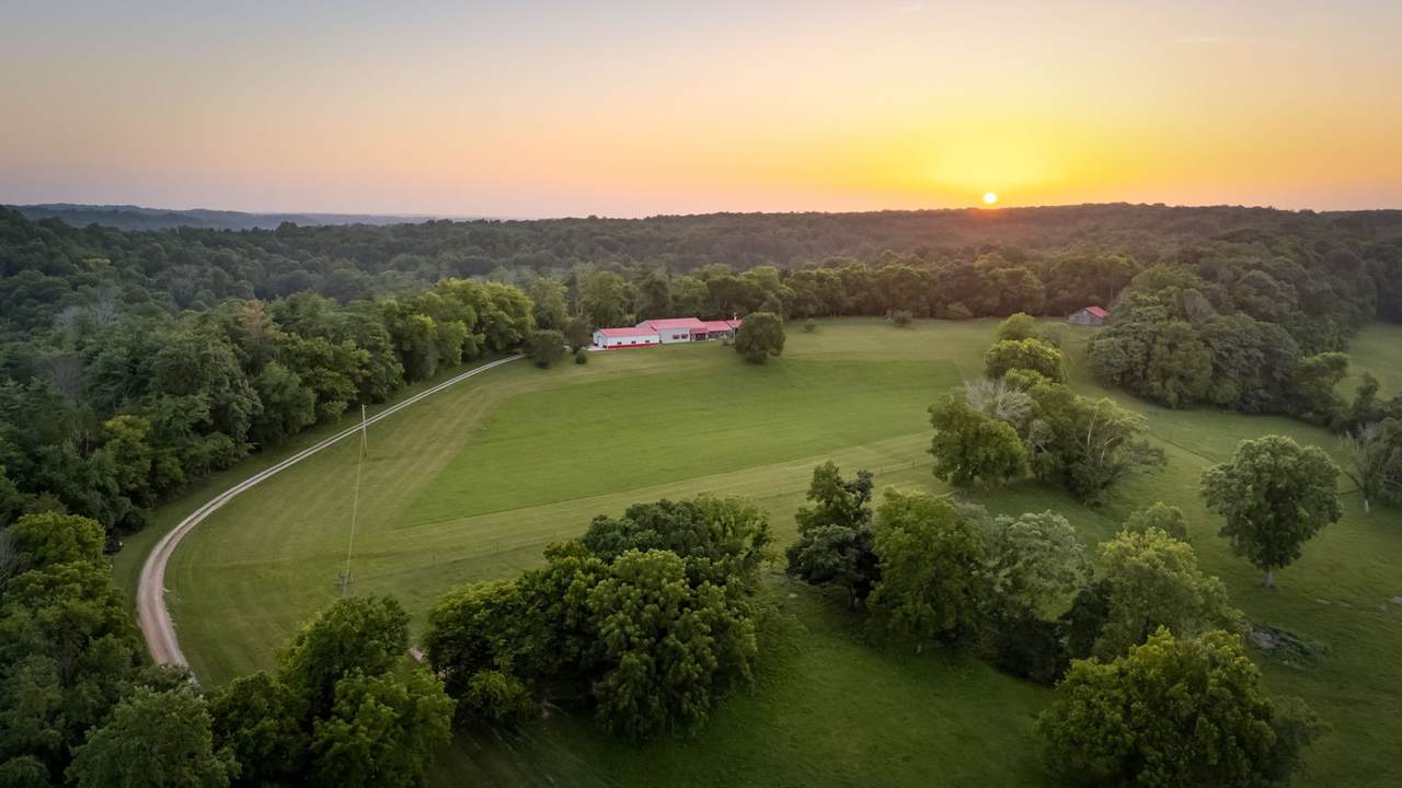 https://bt-photos.global.ssl.fastly.net/nashville/1280_boomver_2_RTC3171037-1.jpg