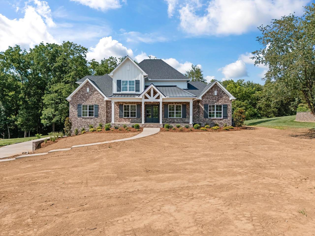 8247 Ambrose Ct - Photo 1