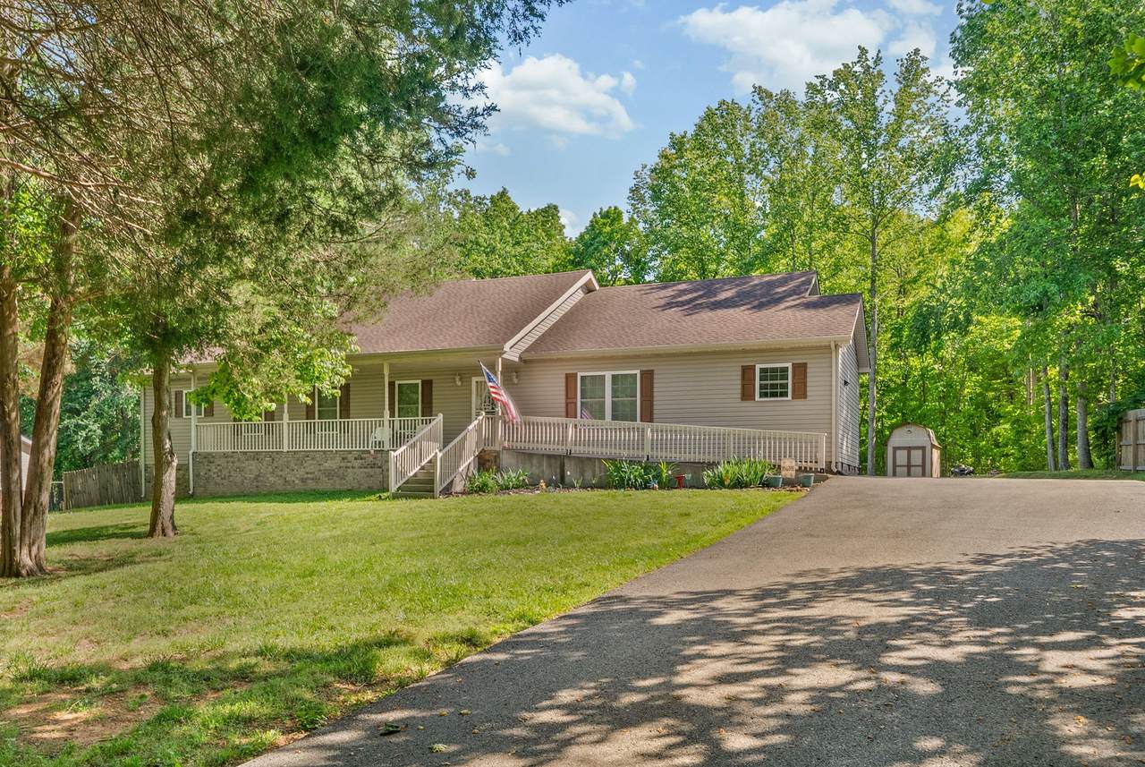 1038 Phillip Dr - Photo 1