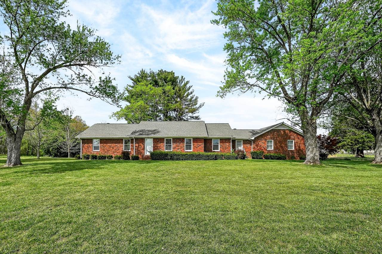 530 W Main St - Photo 1