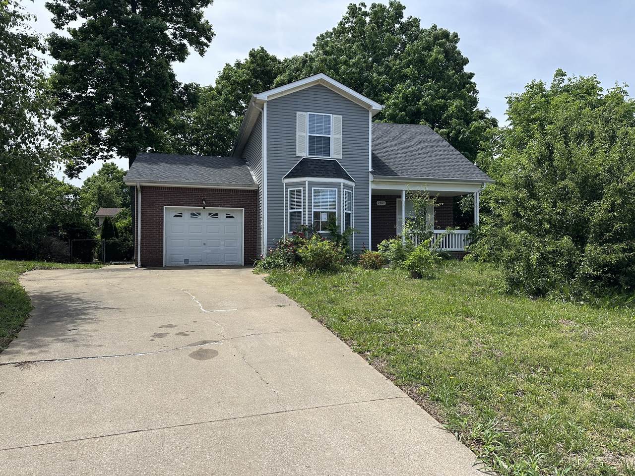 2504 Rafiki Dr - Photo 1
