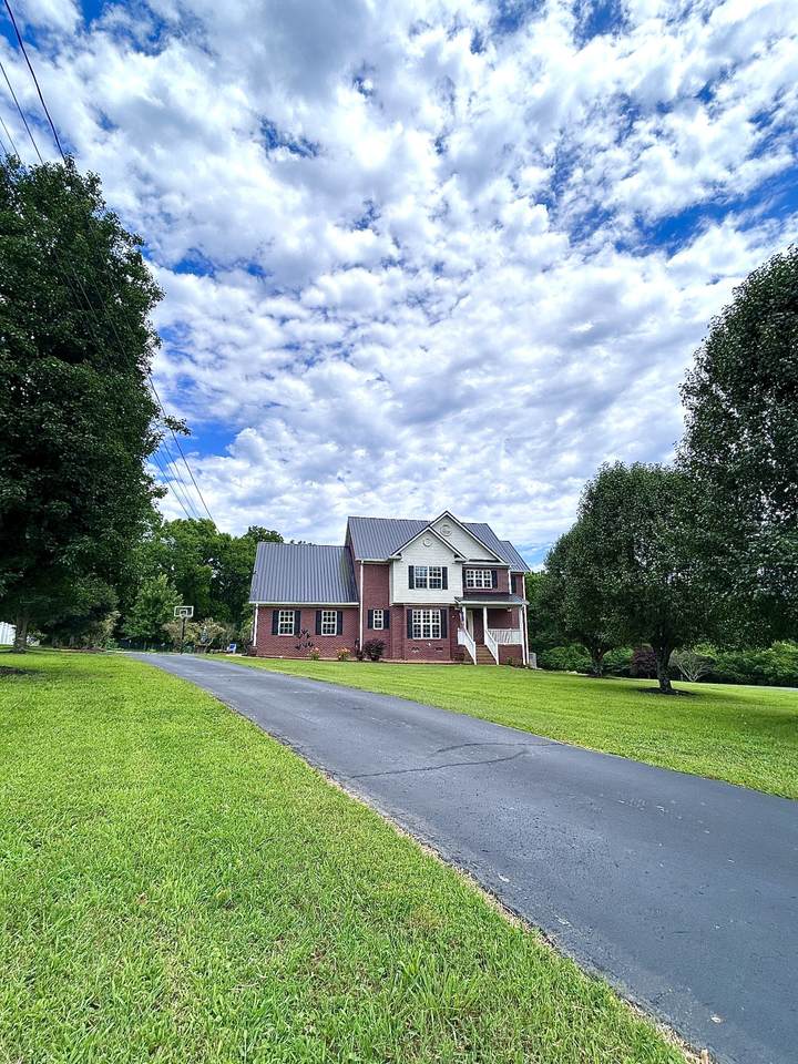 https://bt-photos.global.ssl.fastly.net/nashville/1280_boomver_2_RTC3176205-1.jpg