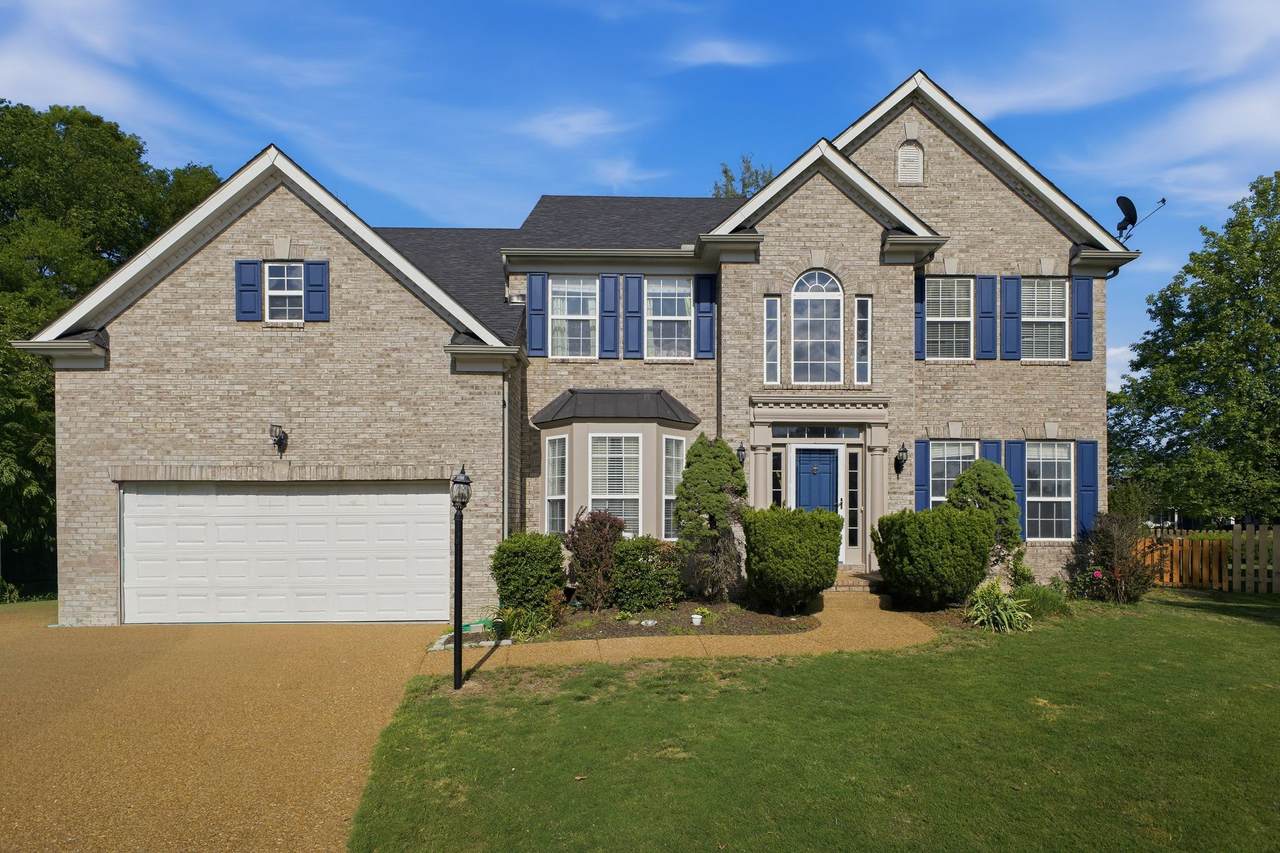 732 Braemere Dr - Photo 1