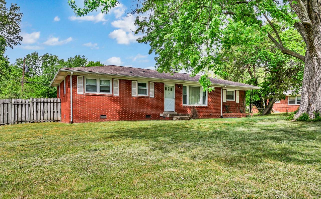 62 Bel Air Blvd - Photo 1
