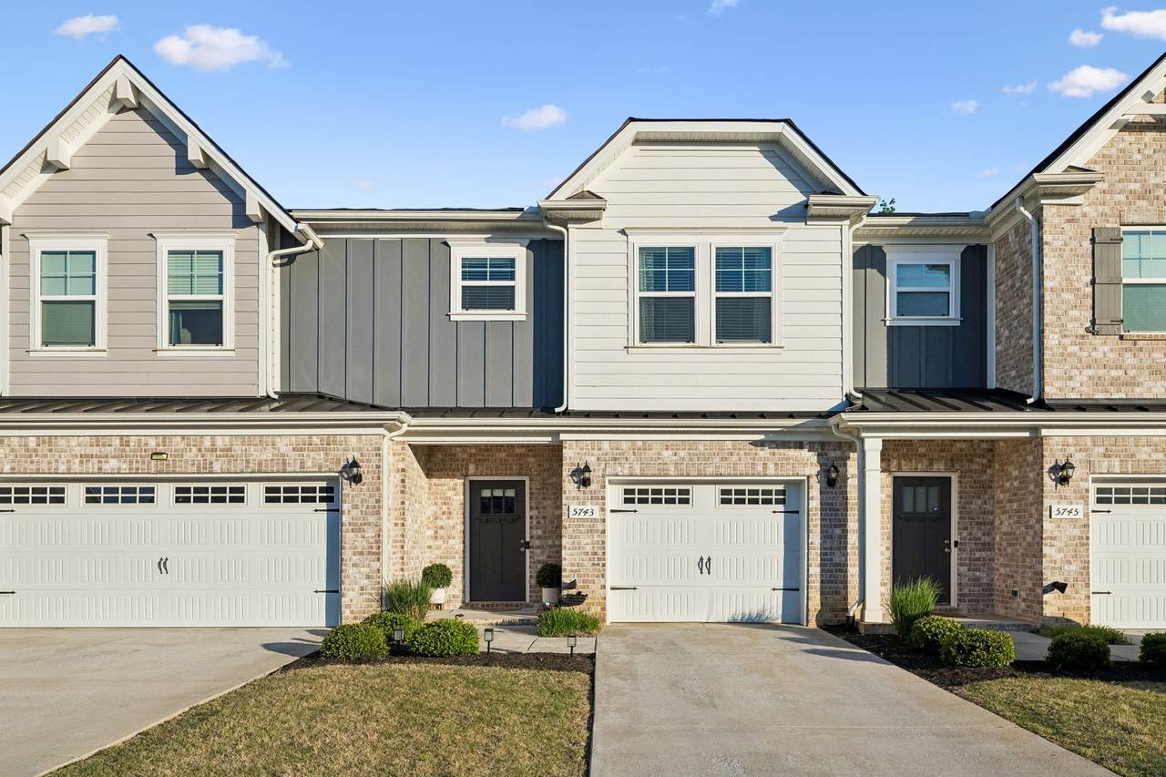 5743 Dockside Dr - Photo 1