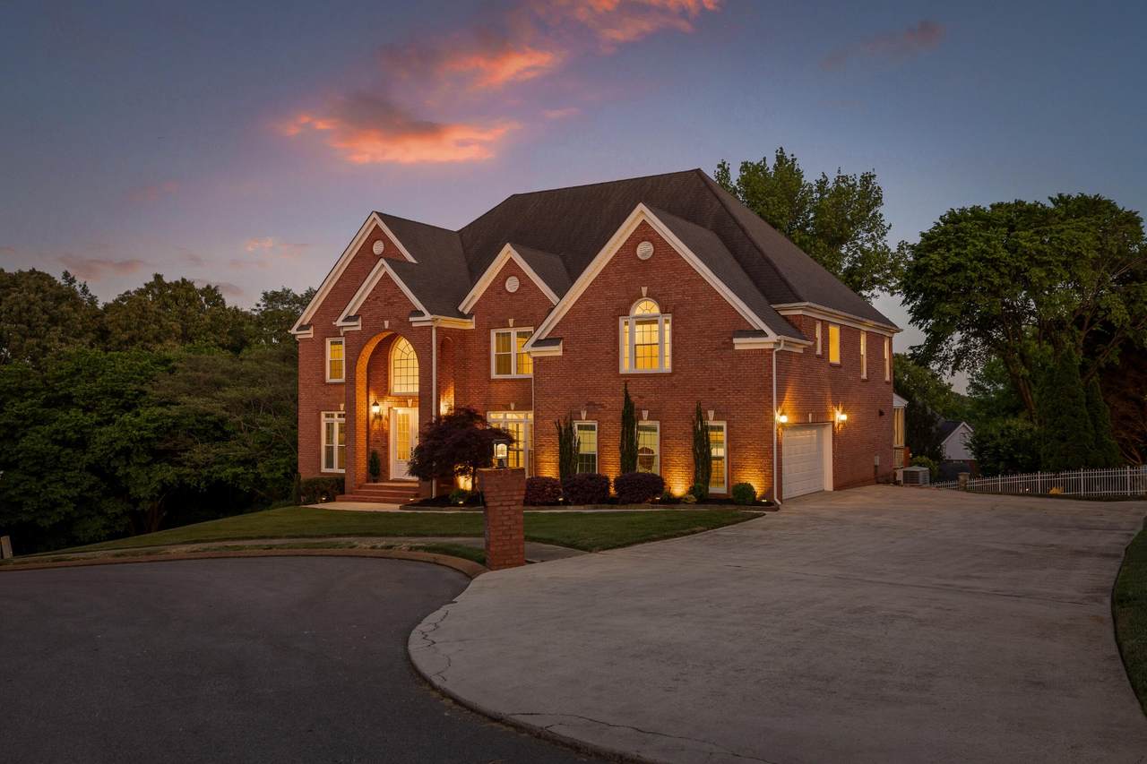 https://bt-photos.global.ssl.fastly.net/nashville/1280_boomver_2_RTC3182154-1.jpg