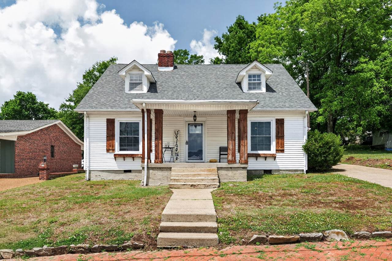 218 N 3rd St - Photo 1