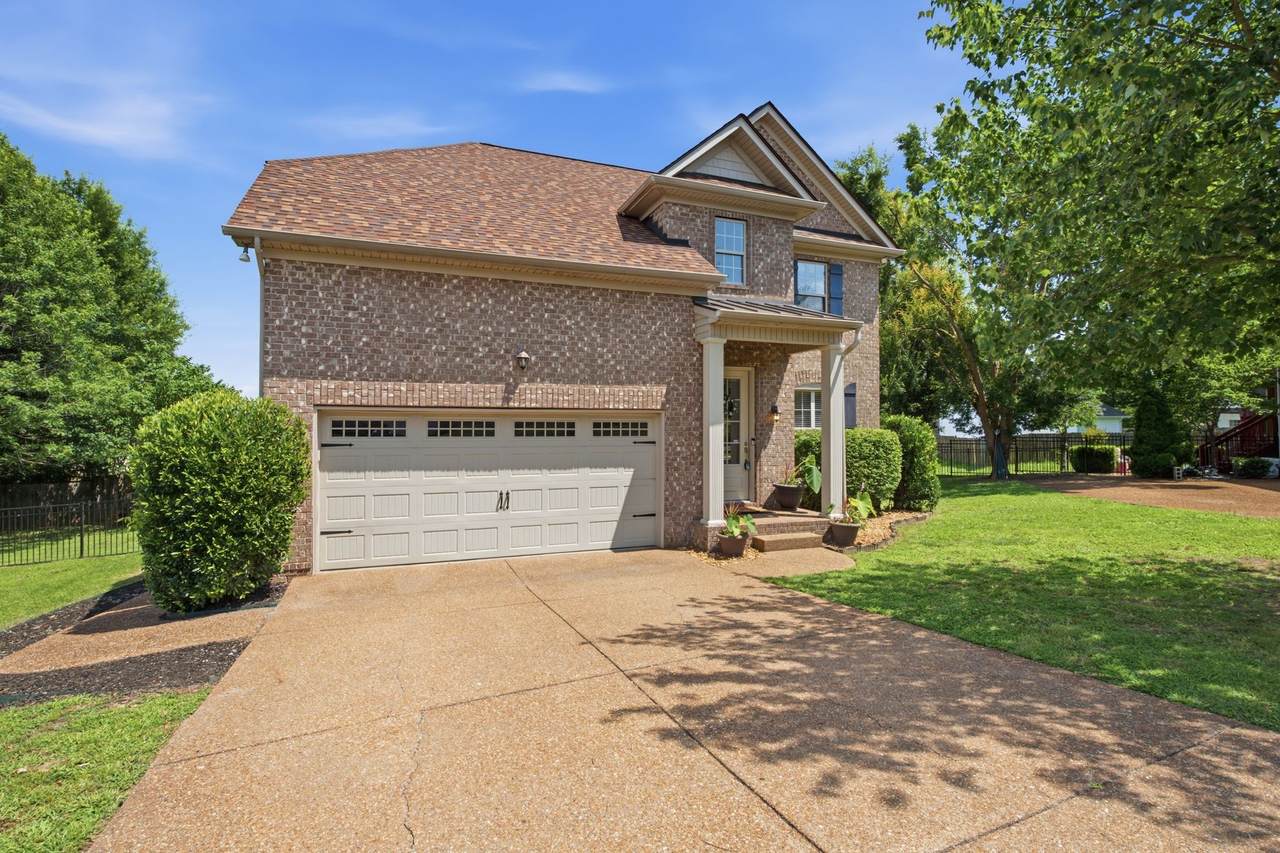 105 Porter Ct - Photo 1