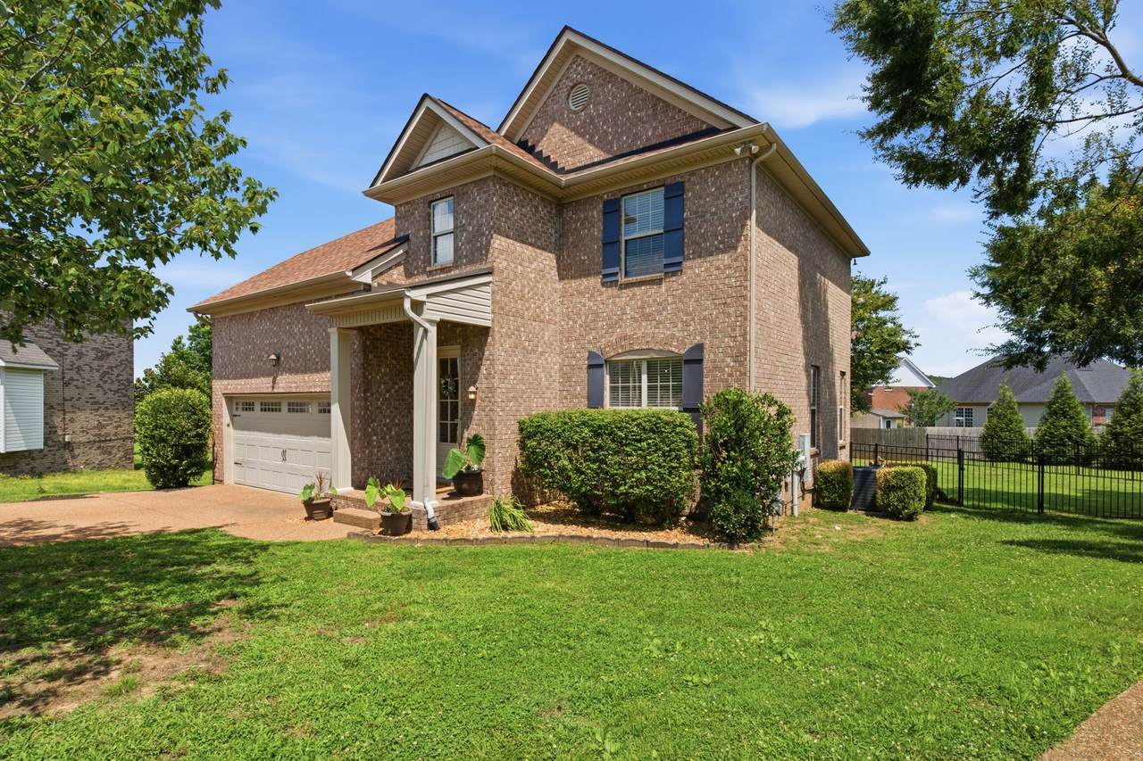 https://bt-photos.global.ssl.fastly.net/nashville/1280_boomver_2_RTC3187103-1.jpg