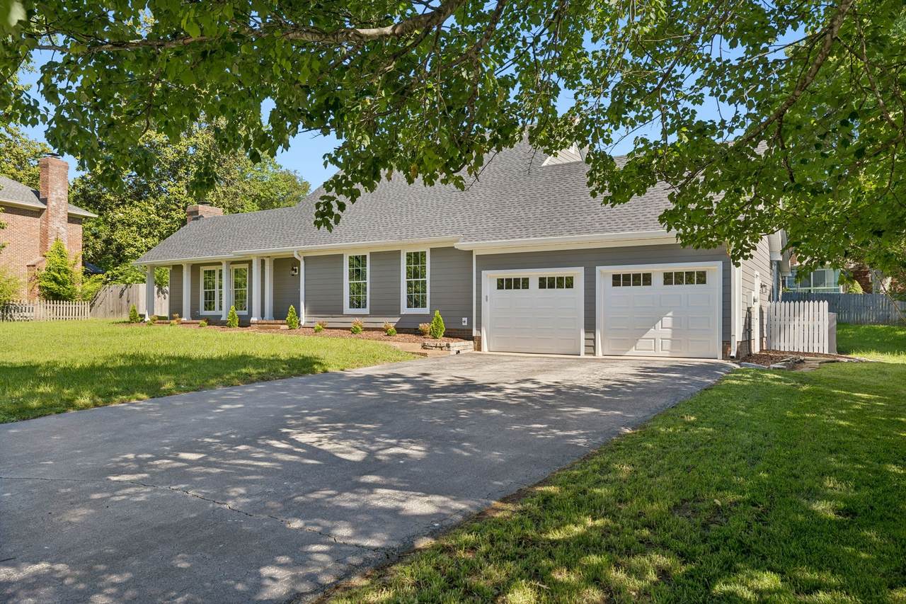 1418 Courtland Dr - Photo 1