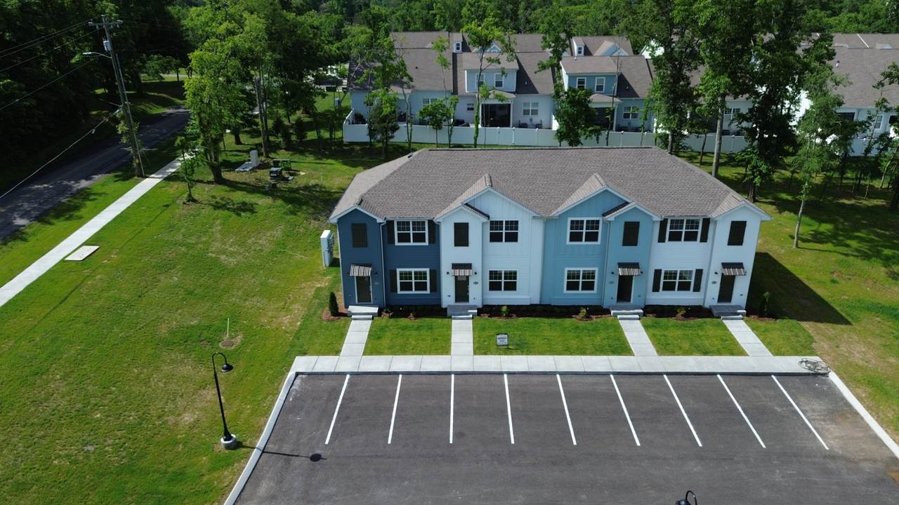 1136 Lock 4 Rd - Photo 1