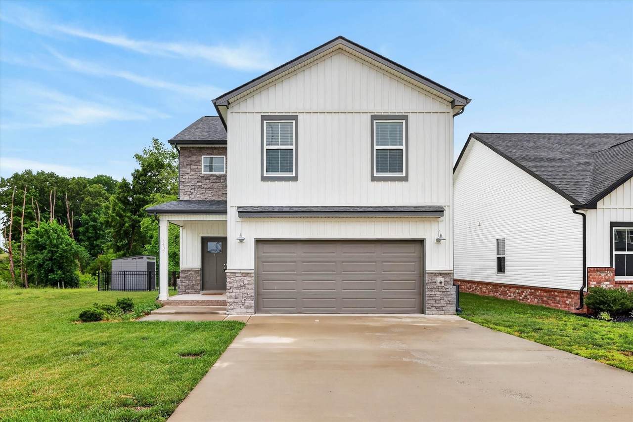1437 Citadel Dr - Photo 1