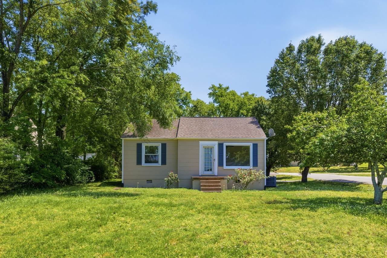 361 Lanier Dr - Photo 1