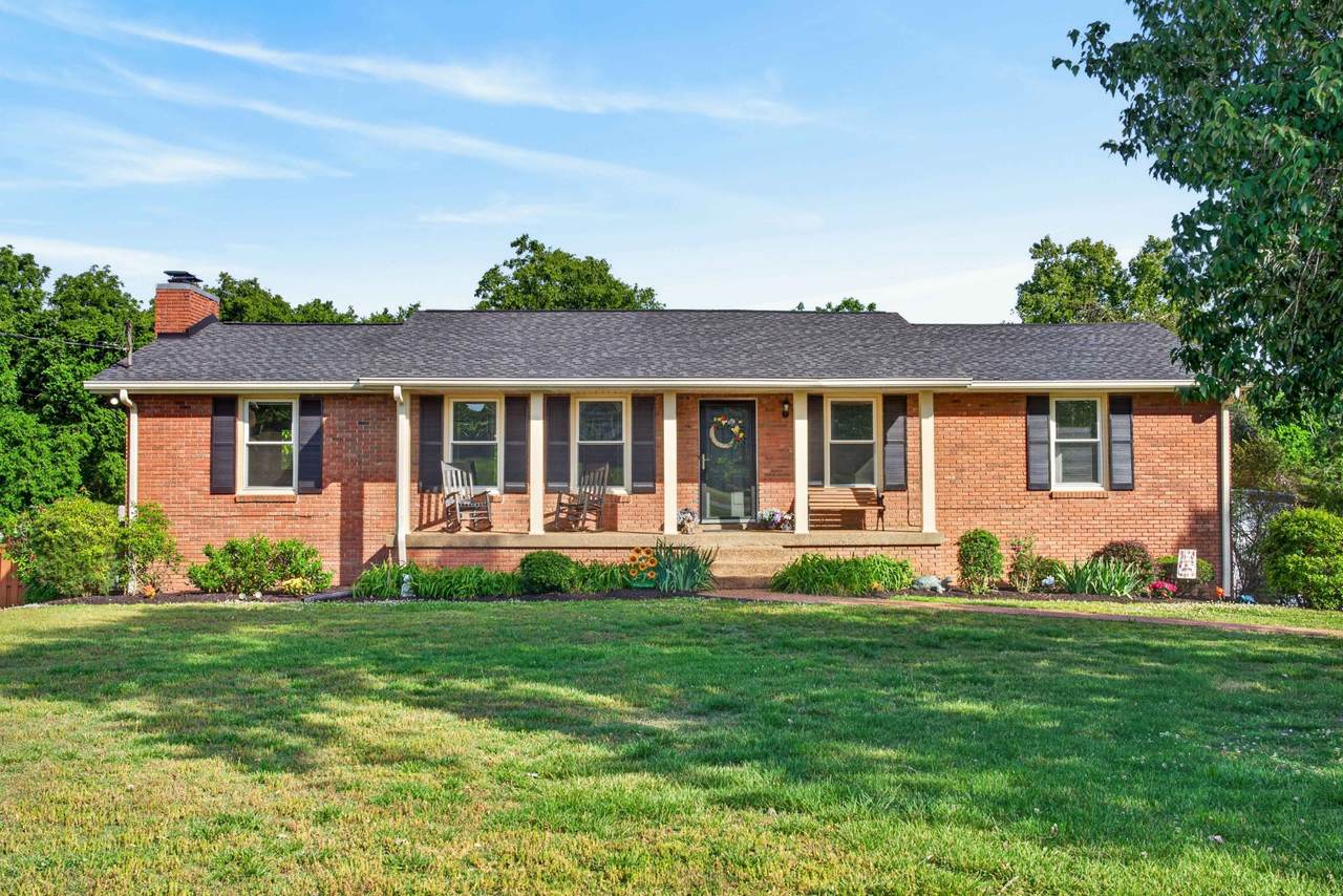 609 Emily Dr - Photo 1