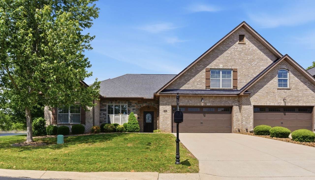 99 Silverstone Ln - Photo 1