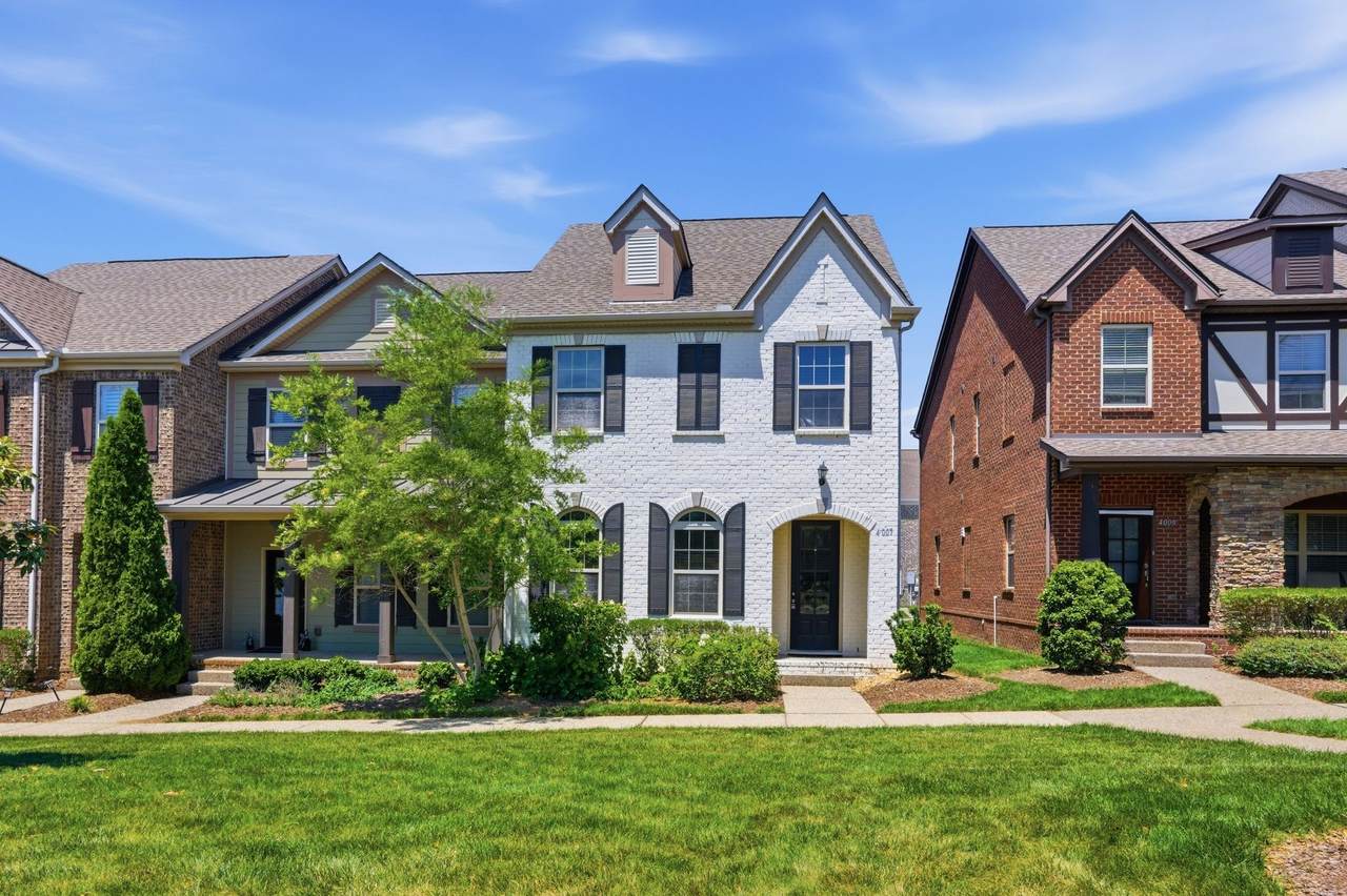 4007 Viola Ln - Photo 1