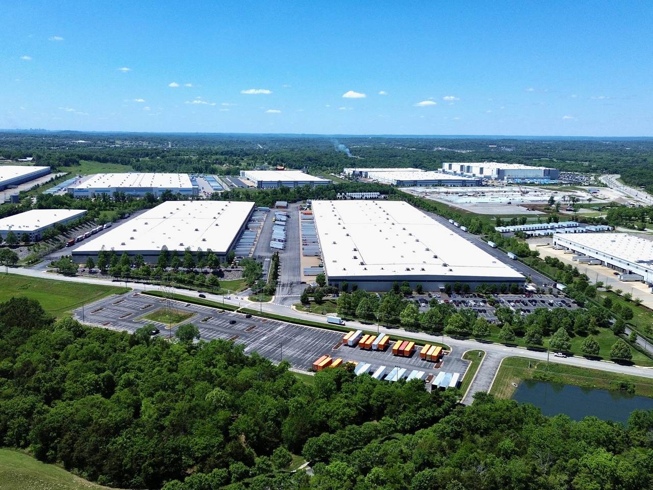 https://bt-photos.global.ssl.fastly.net/nashville/1280_boomver_2_RTC3220190-1.jpg