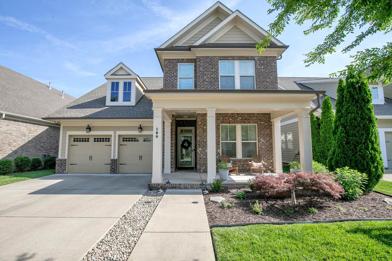 109 Edenburg Dr - Photo 1