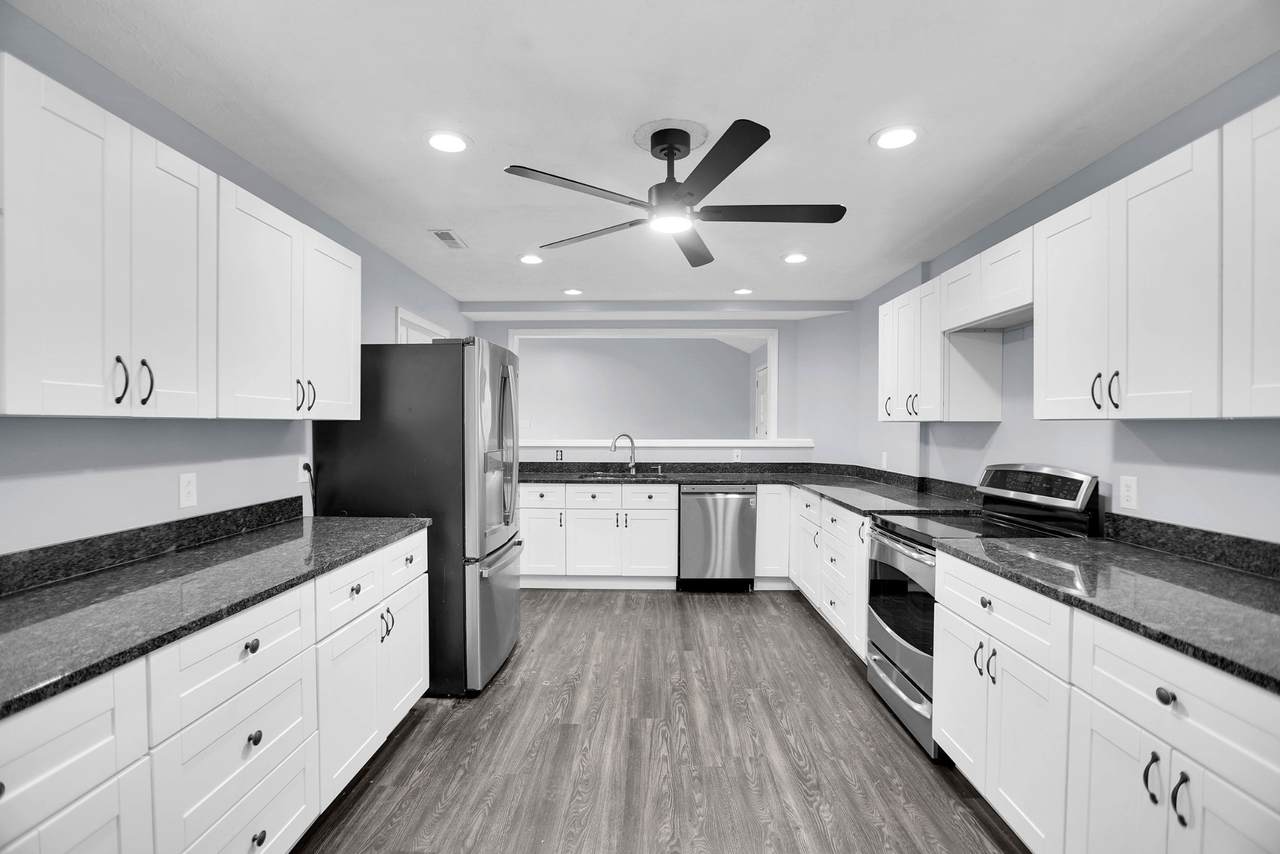 340 Brinkley Ln - Photo 1