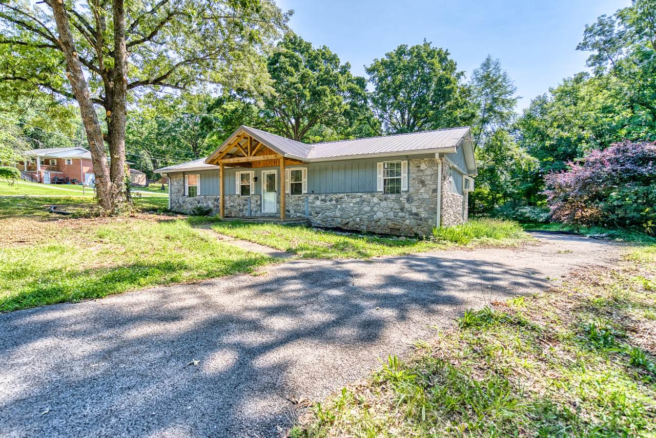 https://bt-photos.global.ssl.fastly.net/nashville/1280_boomver_2_RTC3226139-1.jpg