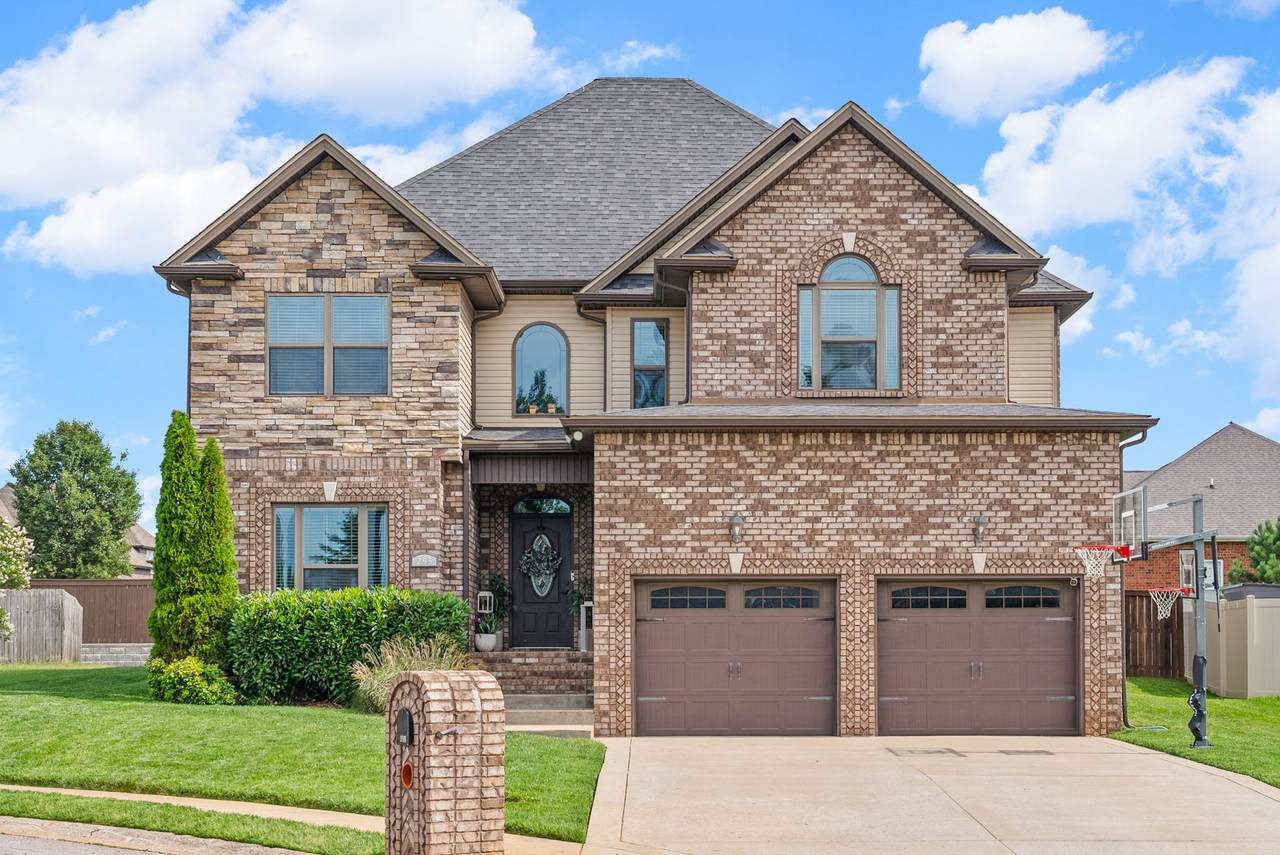 295 Castleton Ct - Photo 1