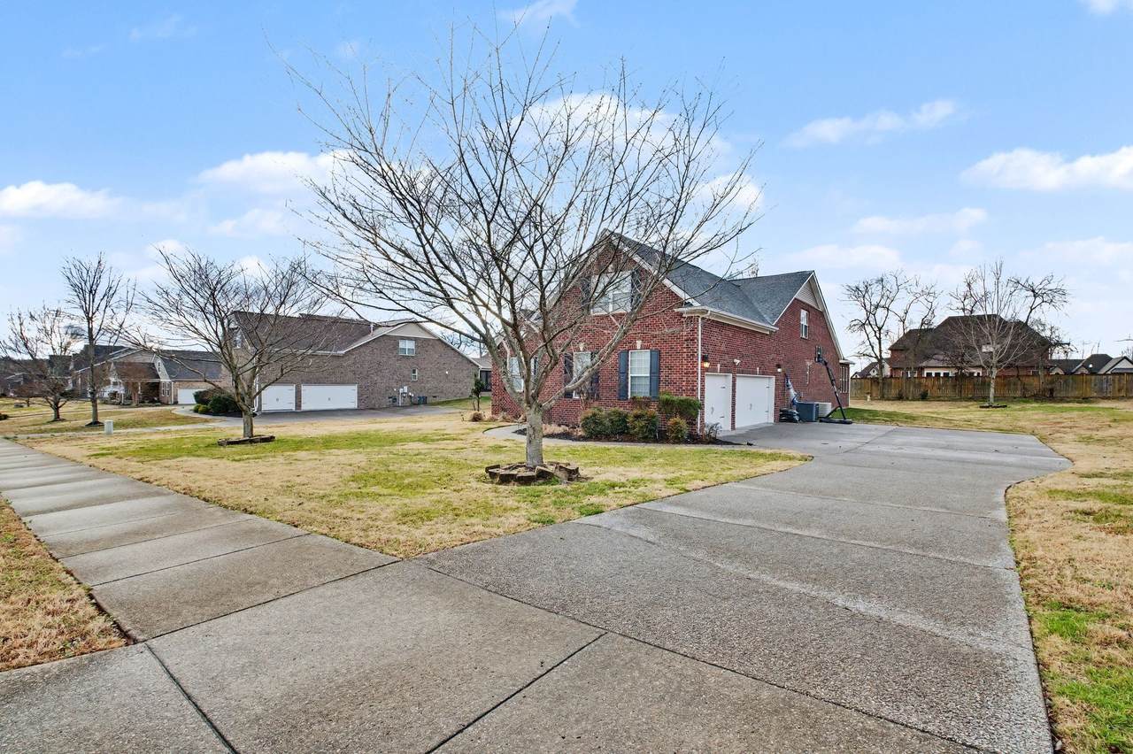 https://bt-photos.global.ssl.fastly.net/nashville/1280_boomver_2_RTC3231380-1.jpg