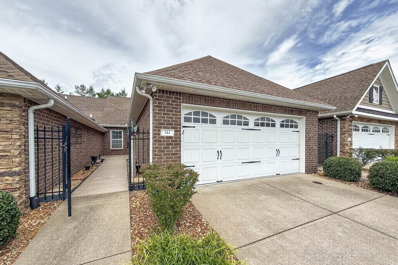 161 Plymouth Dr - Photo 1