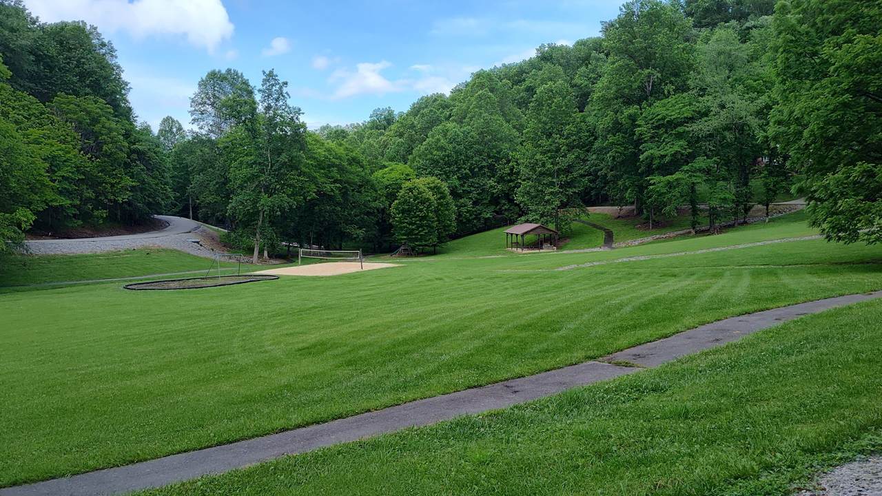 https://bt-photos.global.ssl.fastly.net/nashville/orig_boomver_2_RTC3232053-1.jpg