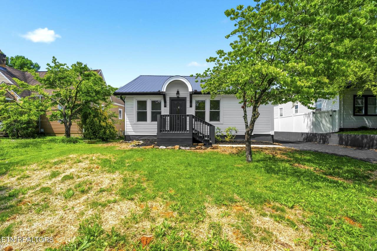 3317 Monmouth St - Photo 1