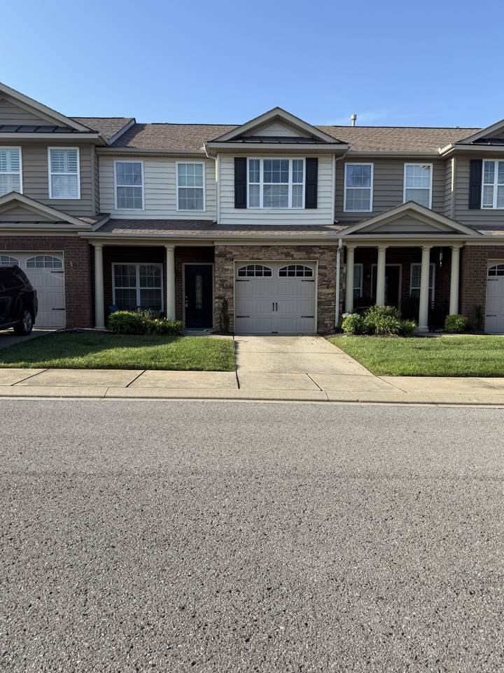 728 Shady Stone Way - Photo 1