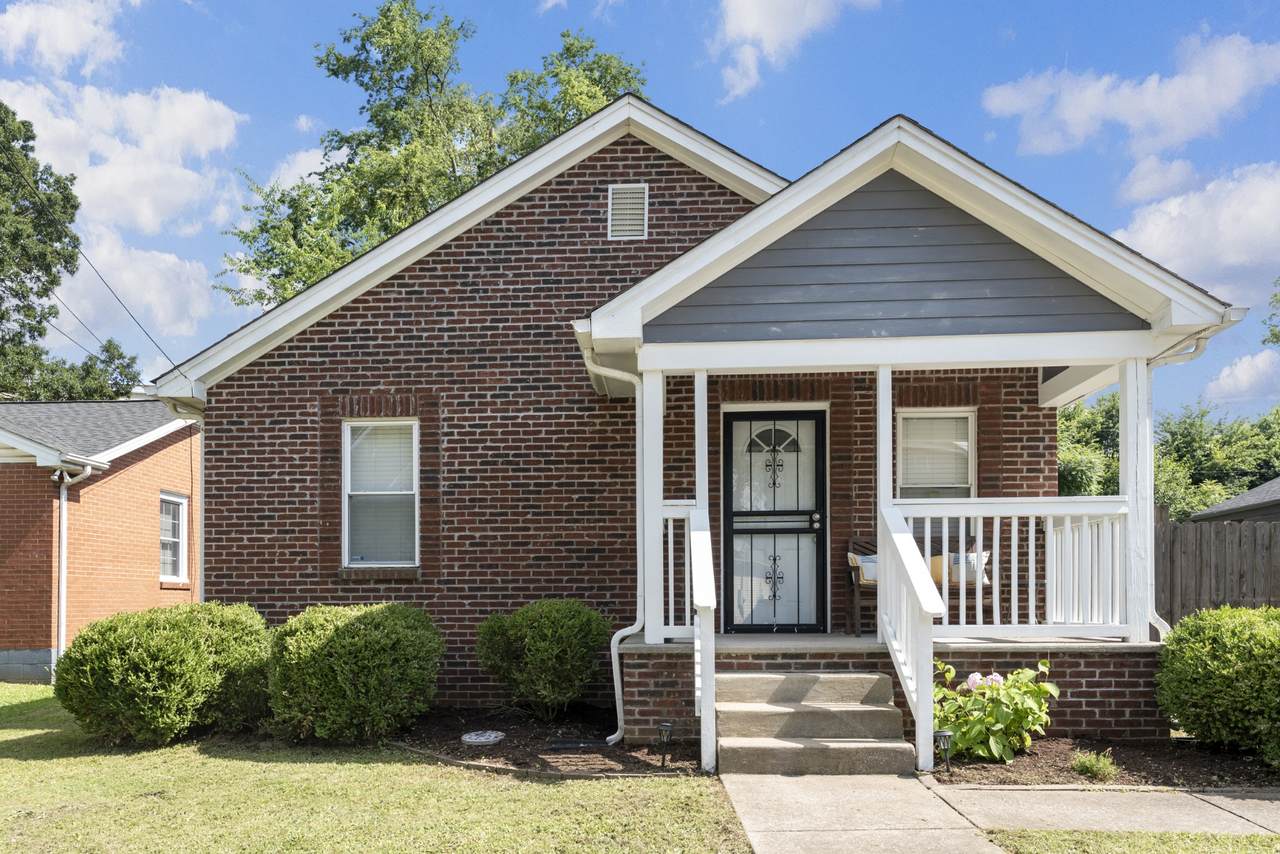 2405 Scovel St - Photo 1