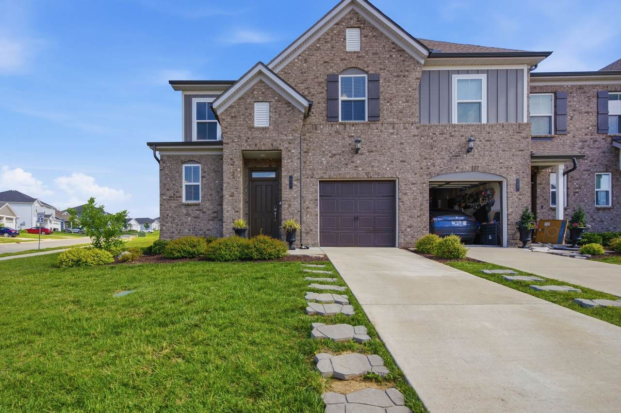 282 Netherlands Blvd - Photo 1