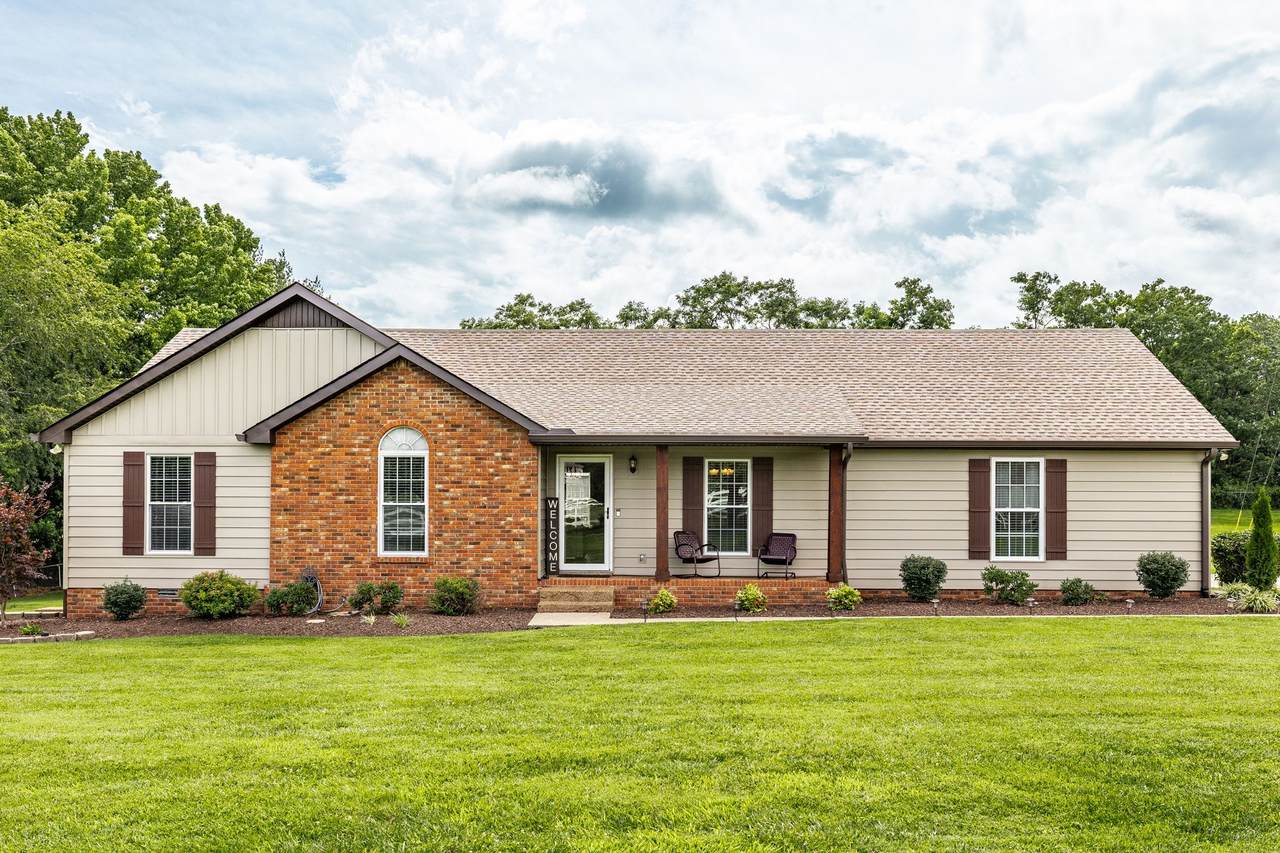 2205 Howell Rd - Photo 1