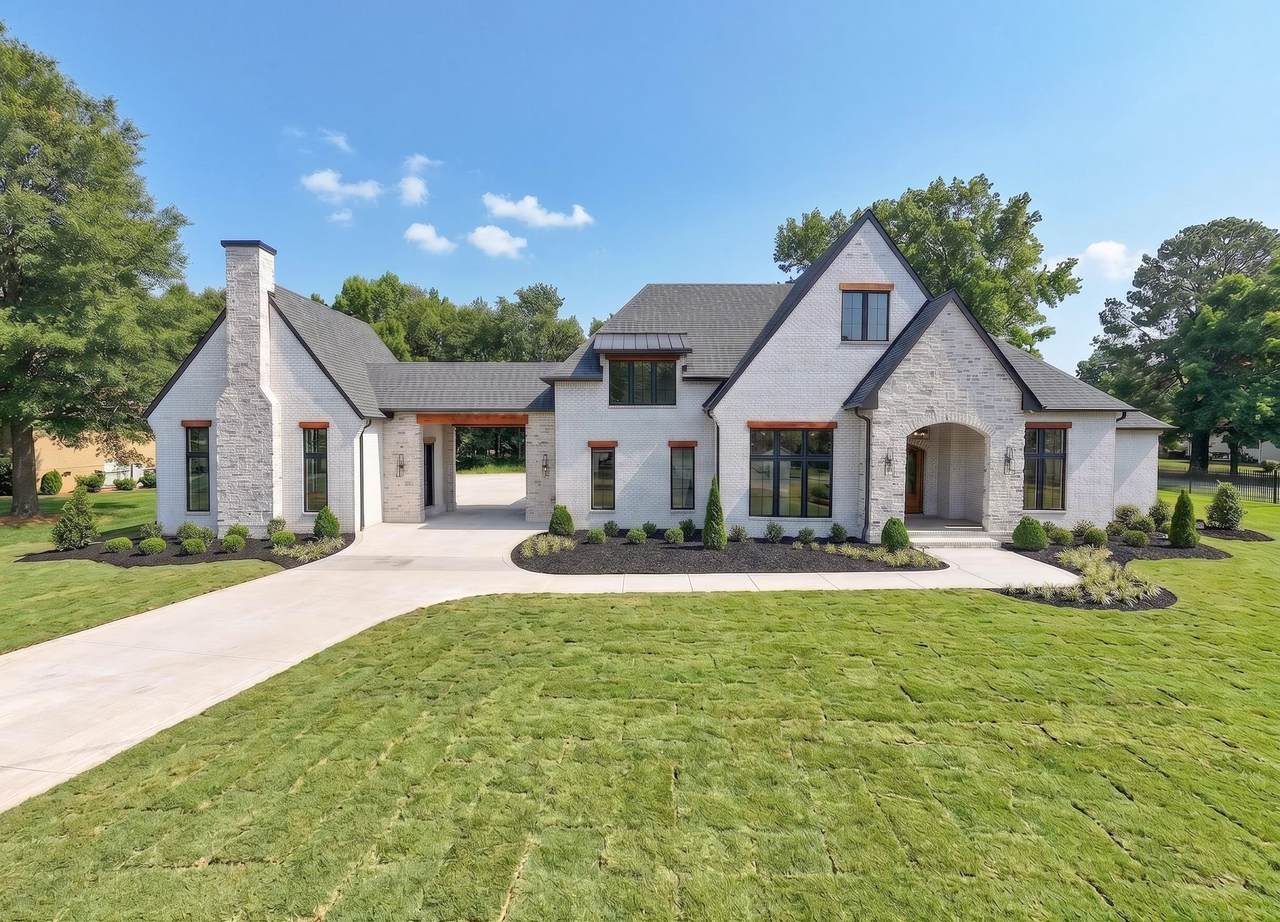 101 Danford Dr - Photo 1