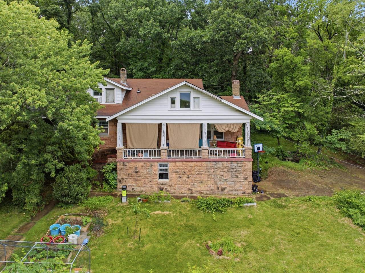 709 Signal Mountain Boulevard - Photo 1