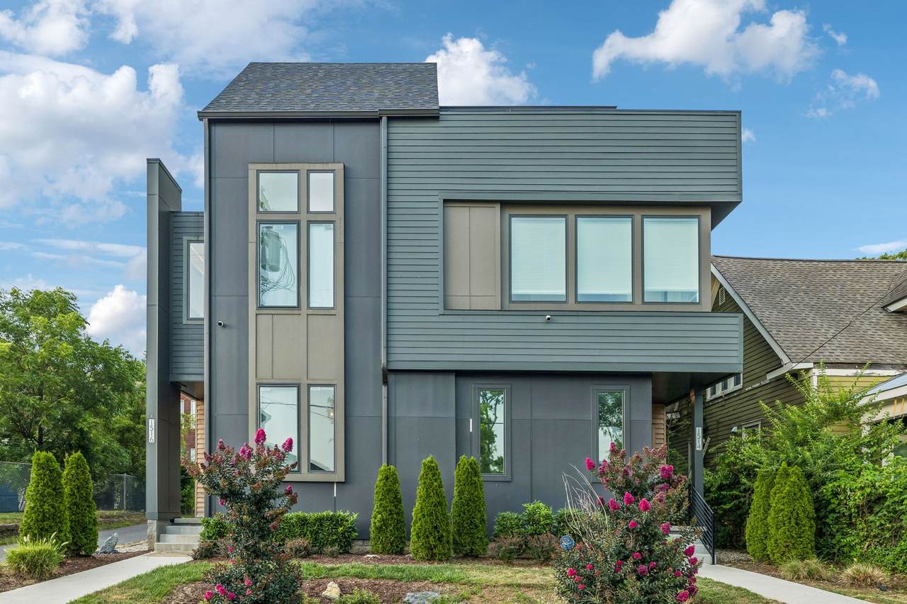 1516 10th Ave - Photo 1