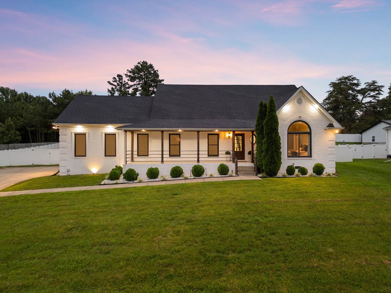 1033 Kacie Dr - Photo 1