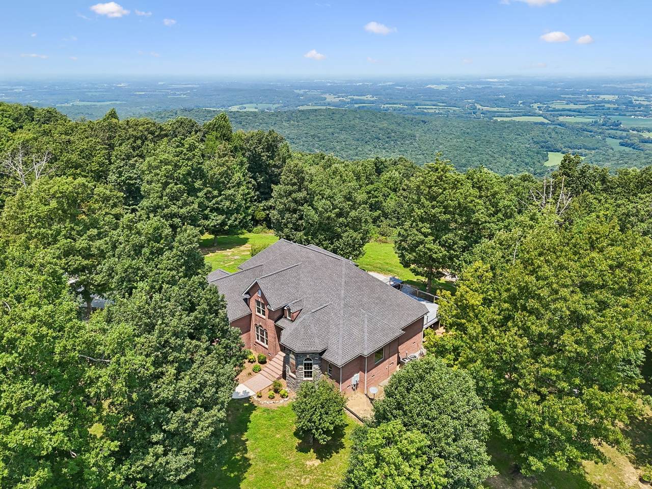 https://bt-photos.global.ssl.fastly.net/nashville/1280_boomver_2_RTC3246718-1.jpg