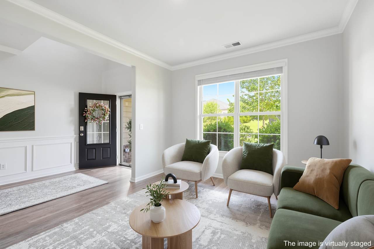 8003 Forest Hills Drive - Photo 1