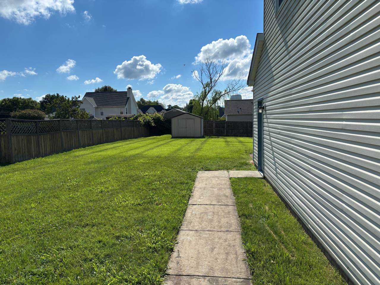 https://bt-photos.global.ssl.fastly.net/nashville/1280_boomver_2_RTC3248207-1.jpg