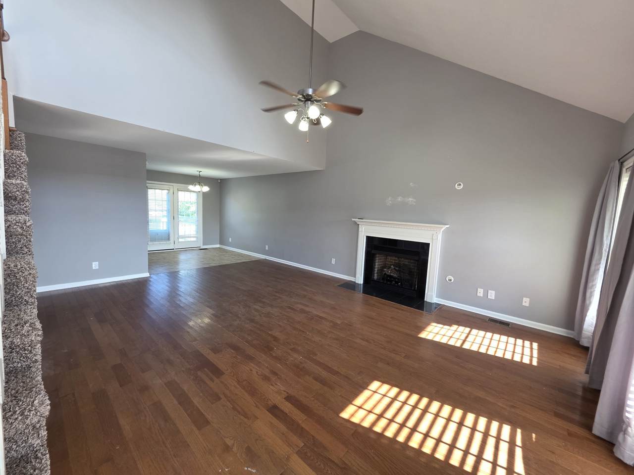 https://bt-photos.global.ssl.fastly.net/nashville/1280_boomver_2_RTC3248444-1.jpg