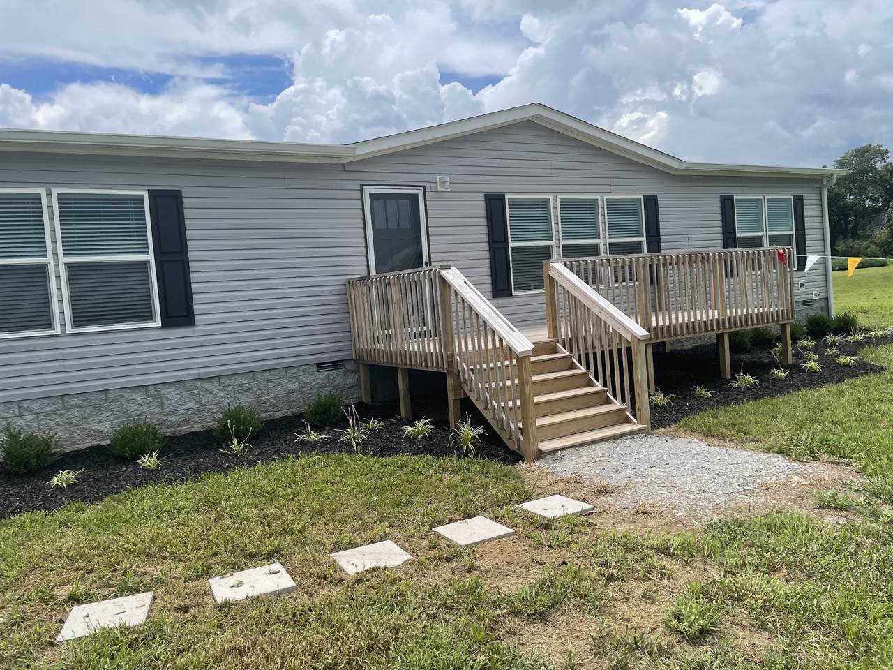 943 Hwy 64 West - Photo 1