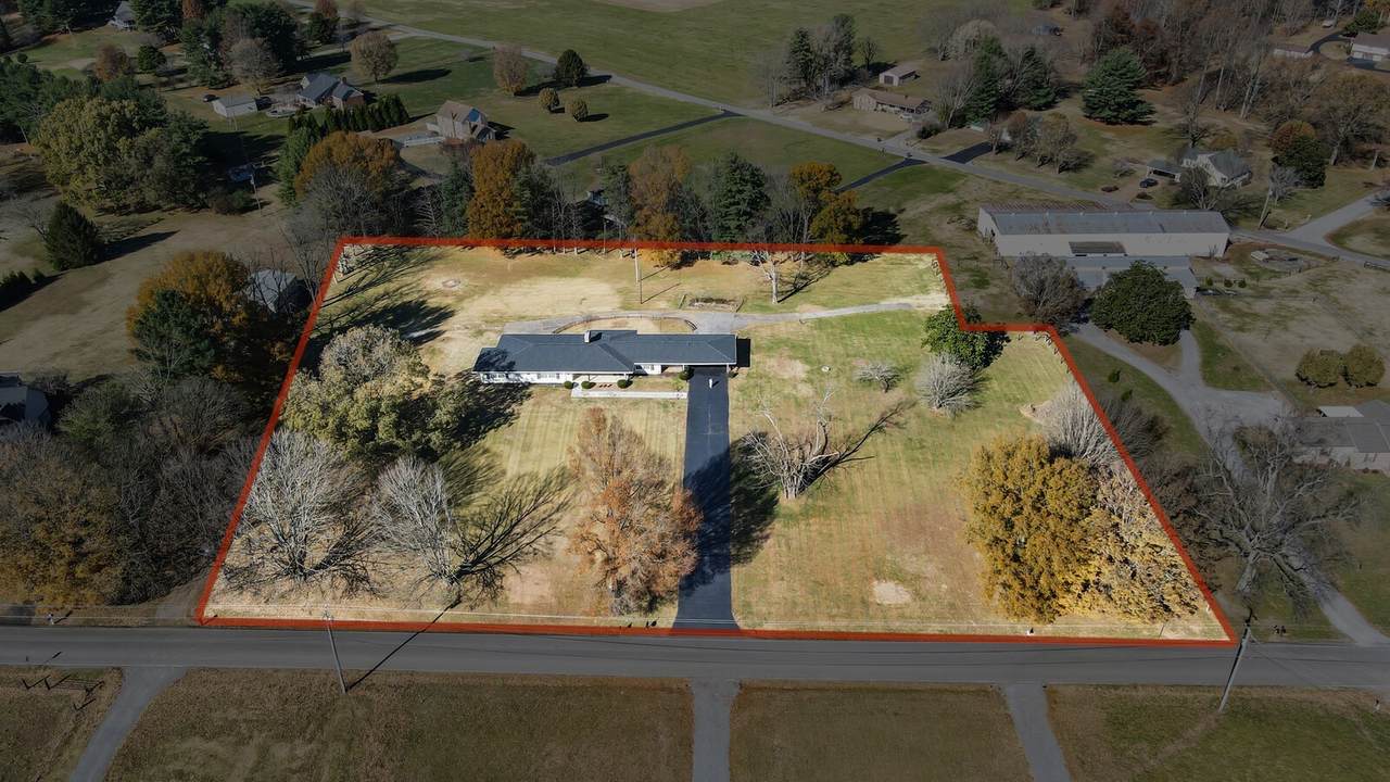 676 Ferguson Hill Rd - Photo 1