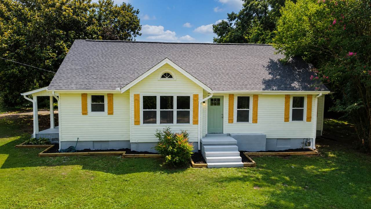9851 Highway 114 - Photo 1
