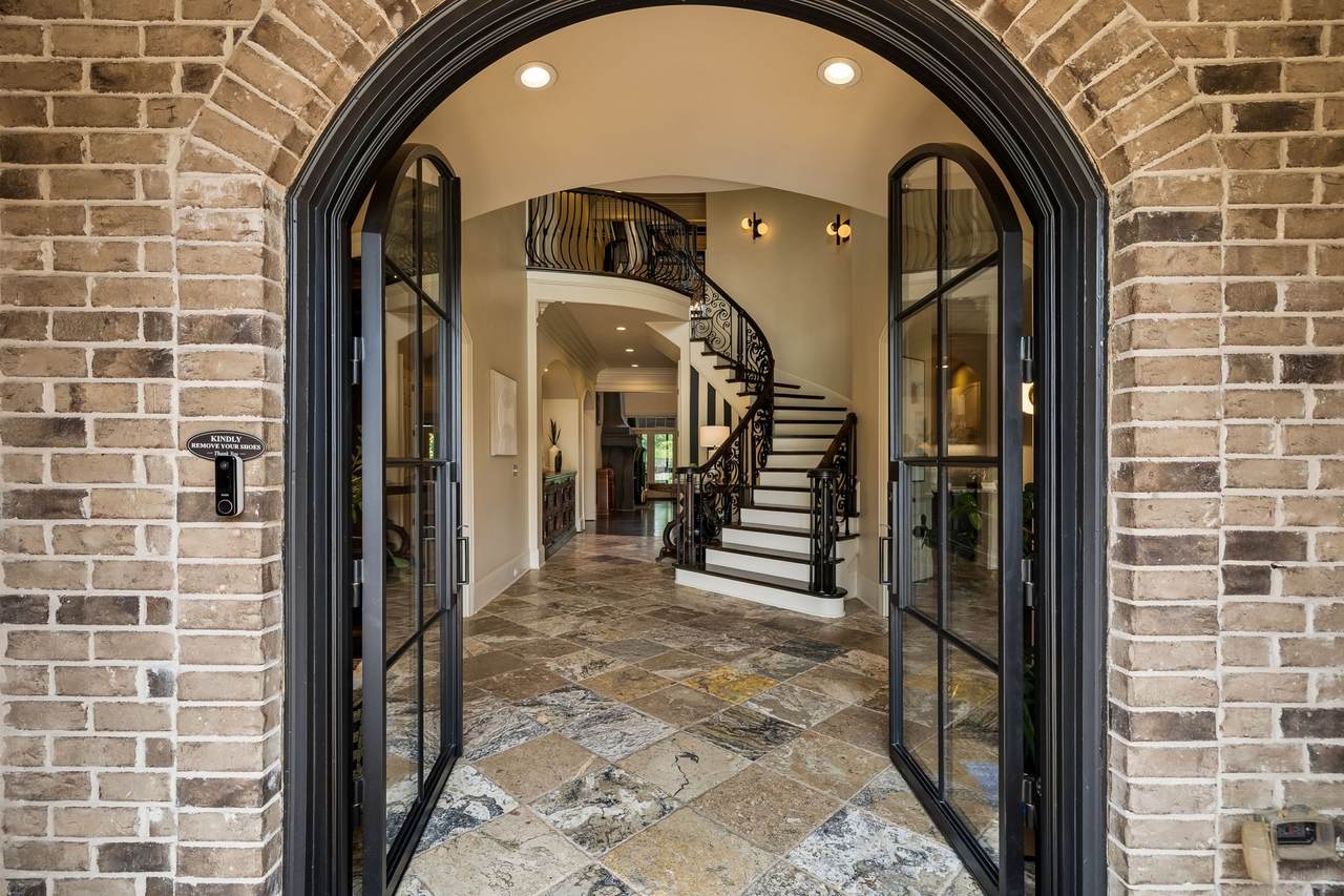 https://bt-photos.global.ssl.fastly.net/nashville/1280_boomver_2_RTC3261155-1.jpg