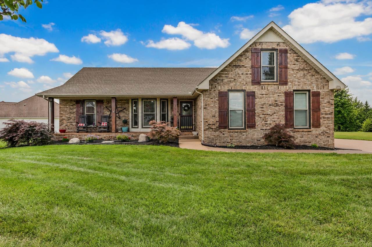 3656 Fieldstone Dr - Photo 1