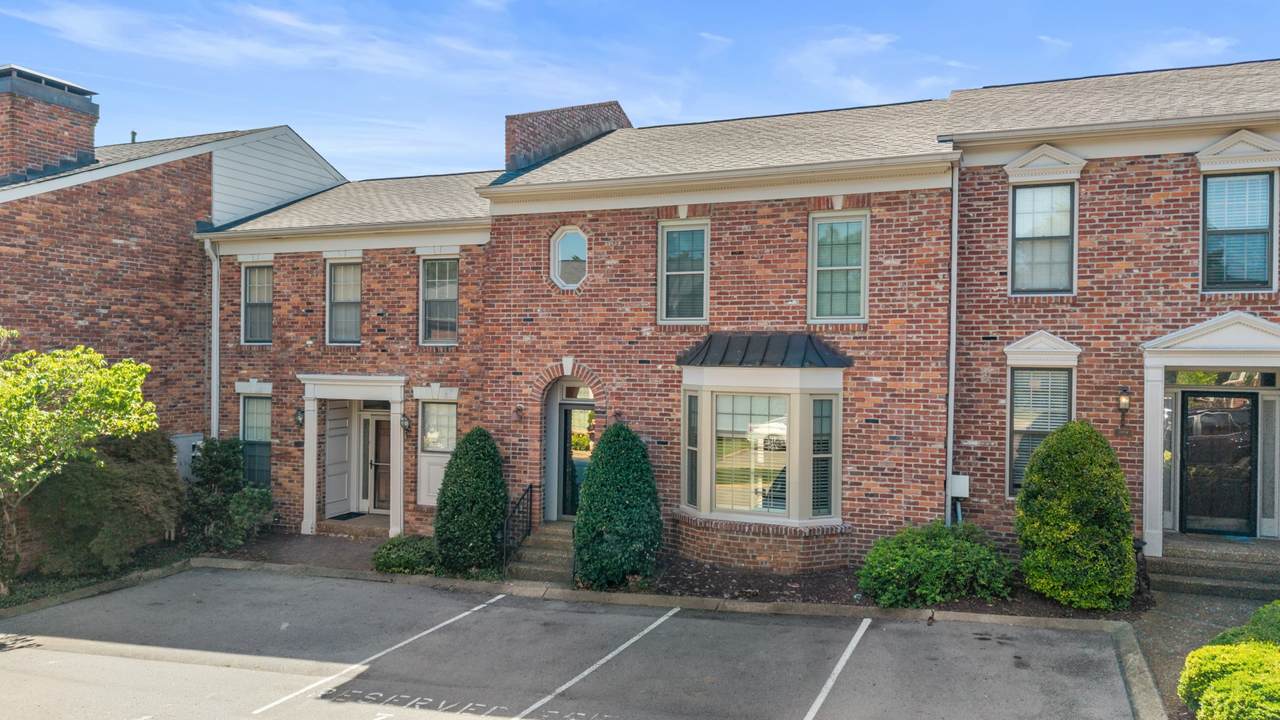 2036 Graybar Ln - Photo 1